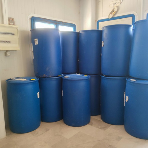 Plastic barrels like new, resistant to solvents and corrosive liquids