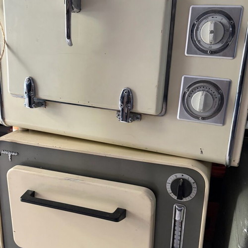 2 ovens from 1950