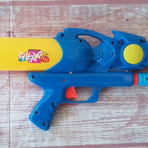 HH Dream water gun like new, 25 cm length