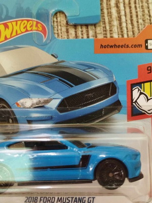Ford Mustang GT Hot Wheels Blue Miniature New