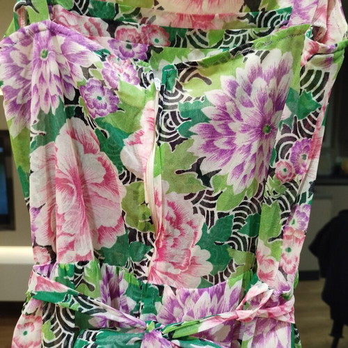 Summer dress floral print like new, green and purple, size M