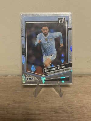 Bernardo Silva Manchester City Panini Donruss soccer card new