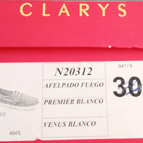 Clarys children's suede leather loafers like new, size 31, red