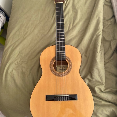 Hohner hc 03 classical guitar used with excellent case