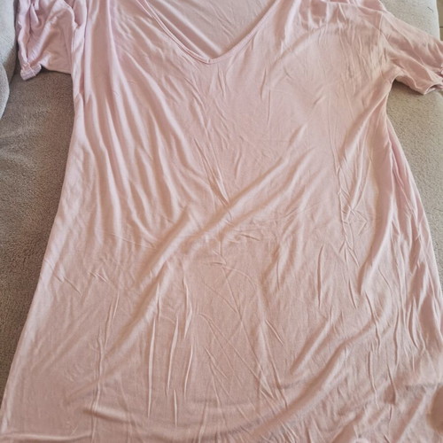 Pink Woman pink long blouse size M like new