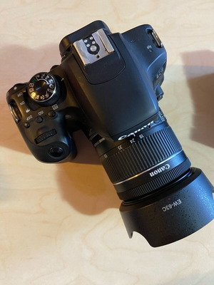 Κάμερα DSLR Canon 800D