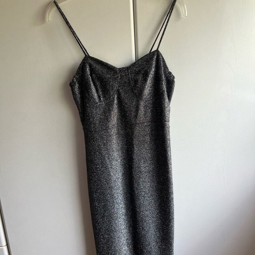 Short dress with silver glitter, size Large, like new