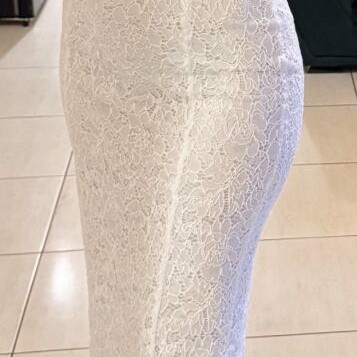 Trilogy dress white lace new, size small