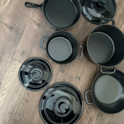 Pots and pans new