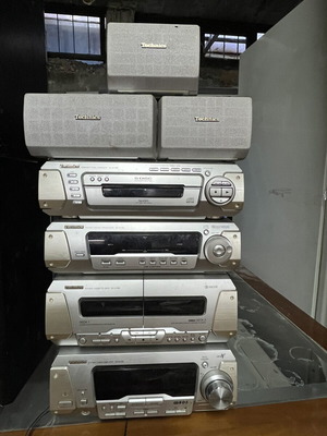 Technics sound system used, functional and in good condition