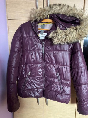 Girls' jacket like new, modern color, size S