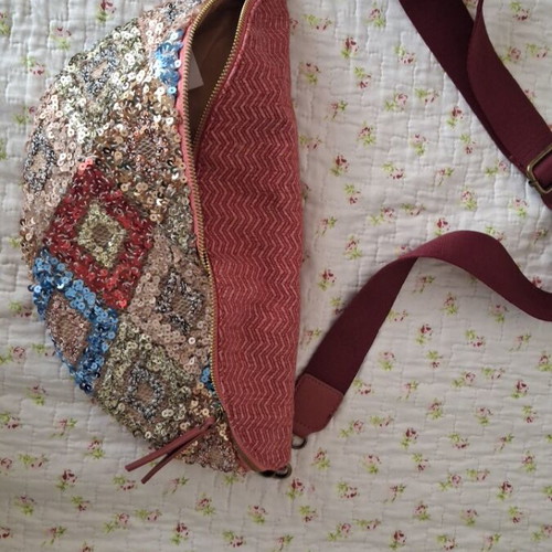 Bag with sequins like new