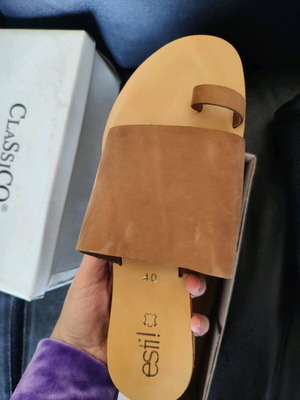 Summer sandals new, tan color, size 40