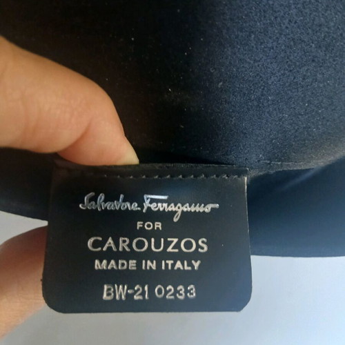 Salvatore Ferragamo evening bag like new, black satin with silver clasp