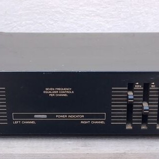 JVC SEA-131 graphic equalizer used