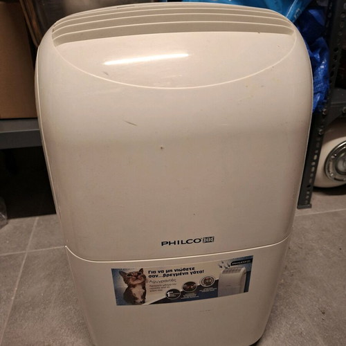 Philco i Dry 16 lt dehumidifier lightly used