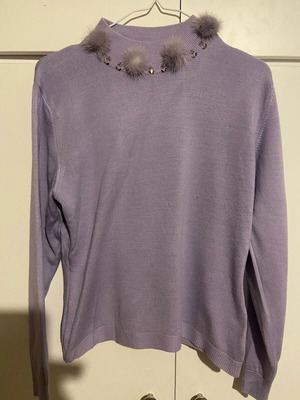 Women's wool sweater purple like new, size S