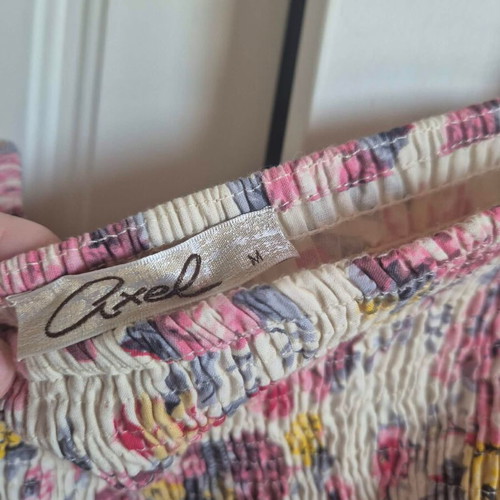 Axel printed dress medium like new, 100% cotton, ruffled straps