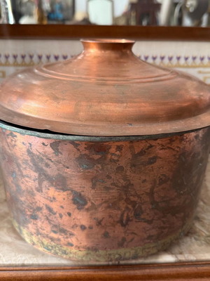 Antique used cooking pot vessel
