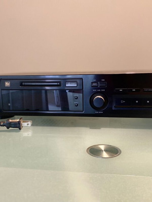 Sony Minidisc Recorder MDS-302 like new