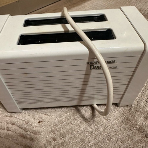 Toaster sandwich maker used with 2 slots