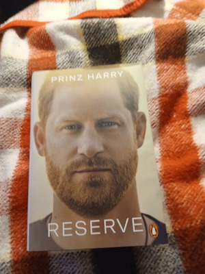 Reserve by Prince Harry new original 2023 German edition