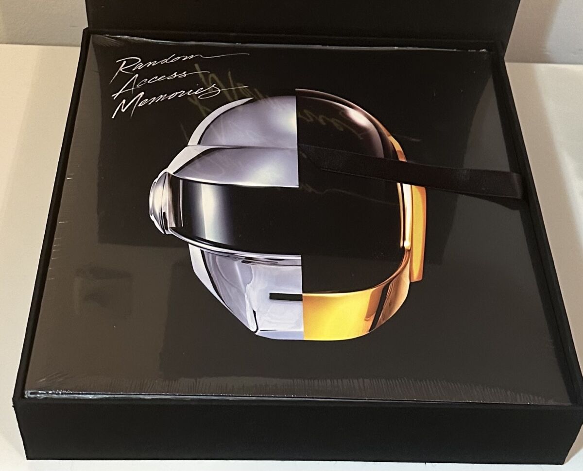 Daft Punk Random Access Memories Box… - € 1.200,00 - Vendora.cy