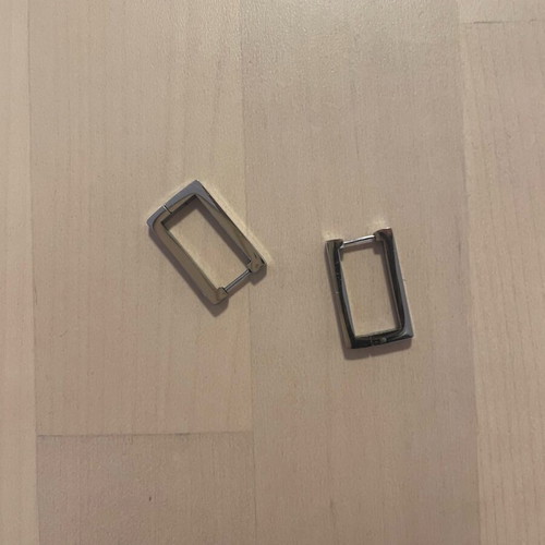 Square earrings new, gray
