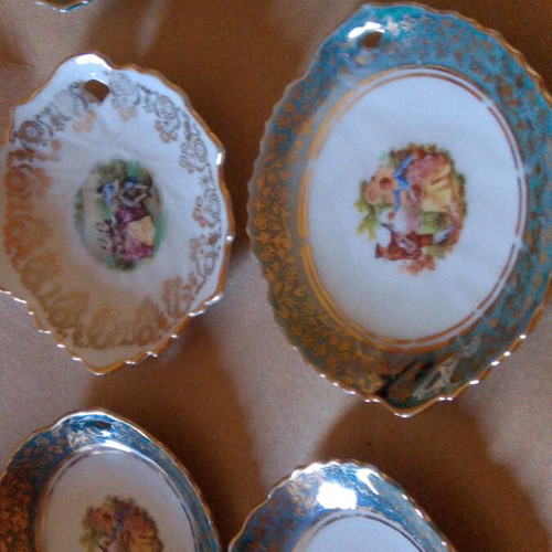 Set of 5 vintage decorative plates OTO Prima Porcelane like new