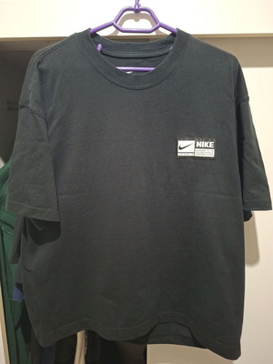 Nike men's T-shirt, black, size M