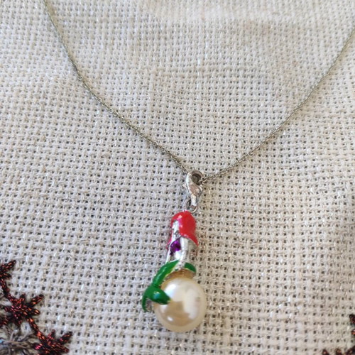 Ariel Mermaid Necklace used, sitting on pearl, silver 925 chain