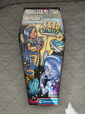 Monster High puzzle 150 pieces used