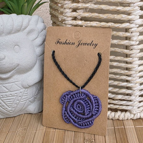 Macrame necklace Rose new, purple