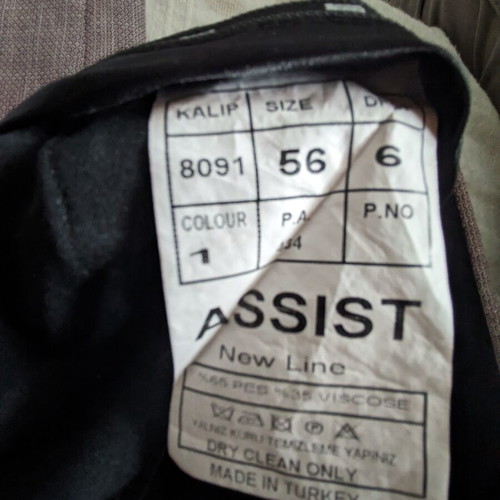 Assist men's suit 3 in 1 size 56 mauve grey checked like new