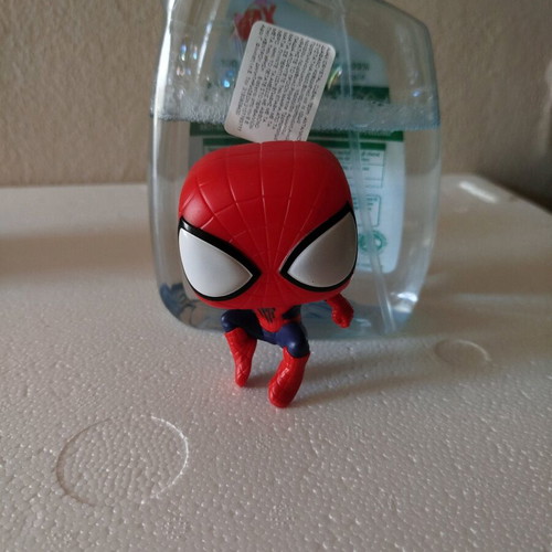 Funko Pop Marvel Spider-Man μεταχειρισμένο, με σπασμένη βάση