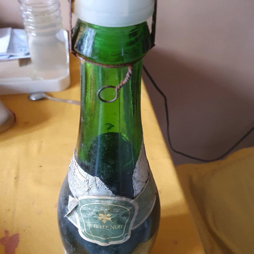 Champagne very old new