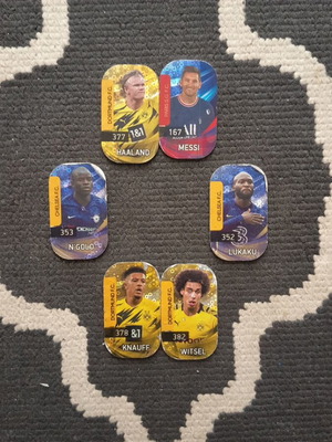 Metal collectible football tags 2022 like new, set of 6 pieces