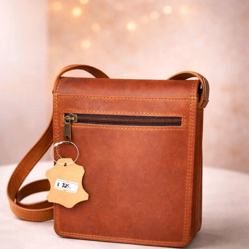 Leather shoulder bag new with multiple compartments