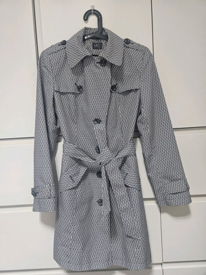 Marks & Spencer trench coat no 40 slim fit like new