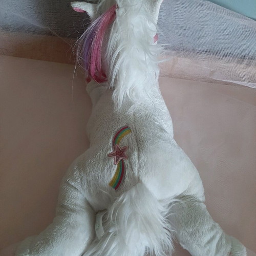 Licabella Unicorn like new with sounds and lights
