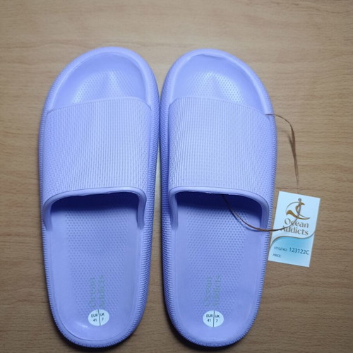 Ocean Addicts women's slippers, purple
