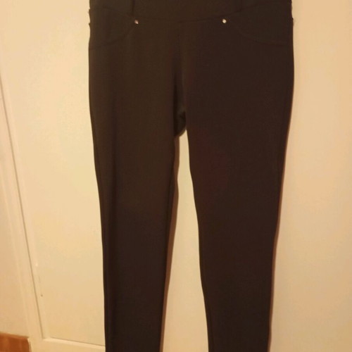 Elastic brown leggings pants used with strass details size M