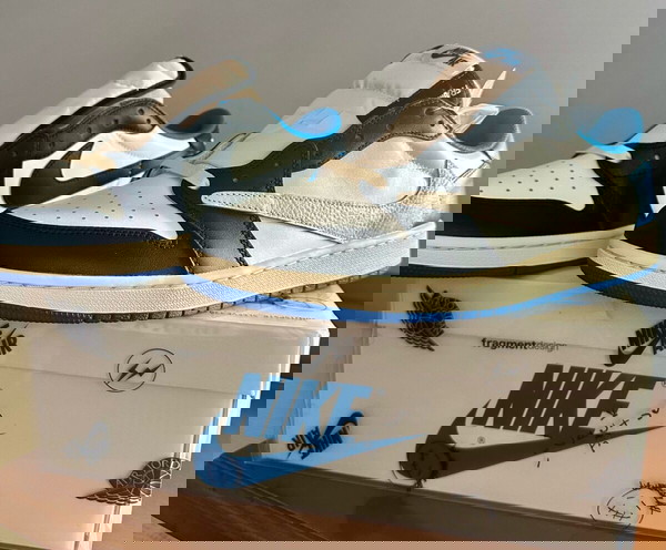ΑΦΟΡΕΤΑ Air Jordan 1 x Travis Scott Fragment Design Νούμερο 46
