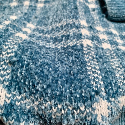 Benetton sweater used, warm, thick, blue and silver