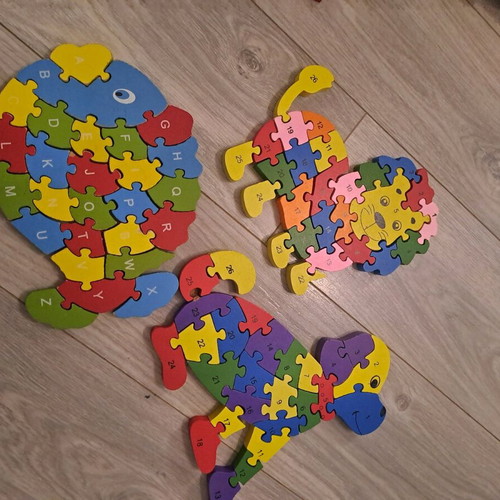 Wooden puzzles used, set of 3 animal designs
