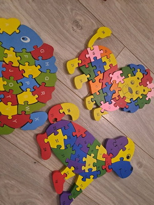 Wooden puzzles used, set of 3 animal designs