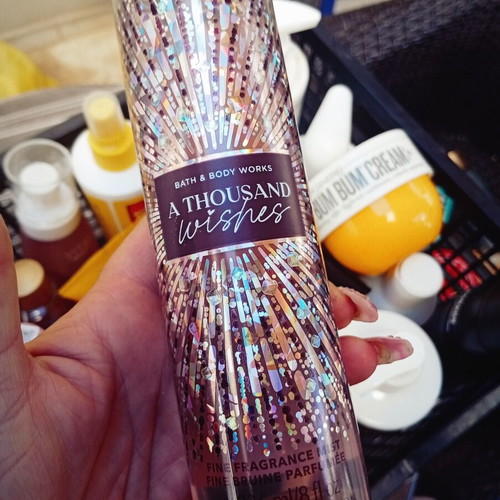 Bath and Body Works A Thousand Wishes Eau de Parfum like new 236 ml