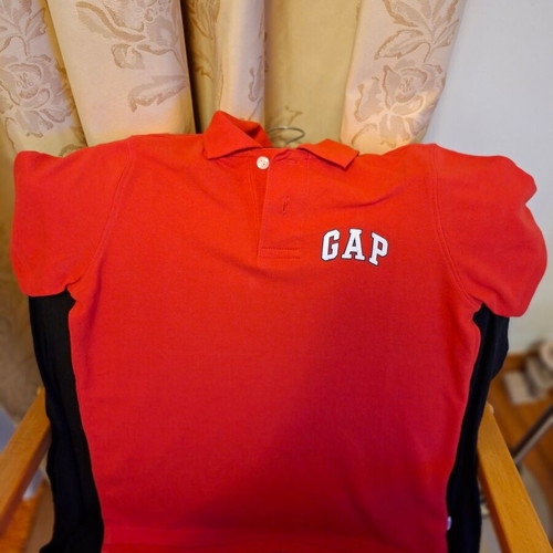 Children's Gap Polo red like new, size 140 cm