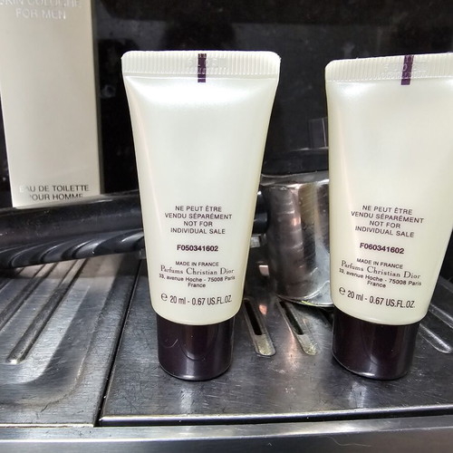 Dior Pure Poison set with 5ml edp, 20ml shower gel and body lotion, old formula