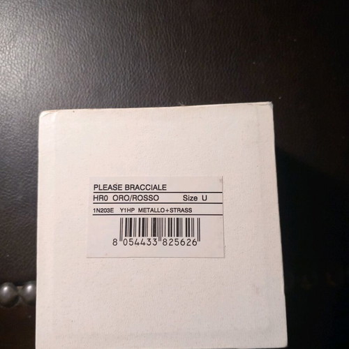Pinko bracelet box used, 8 cm